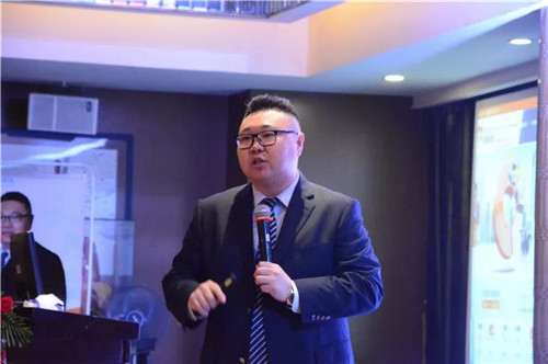 傲馬系統何承翰 傲馬系統何承翰